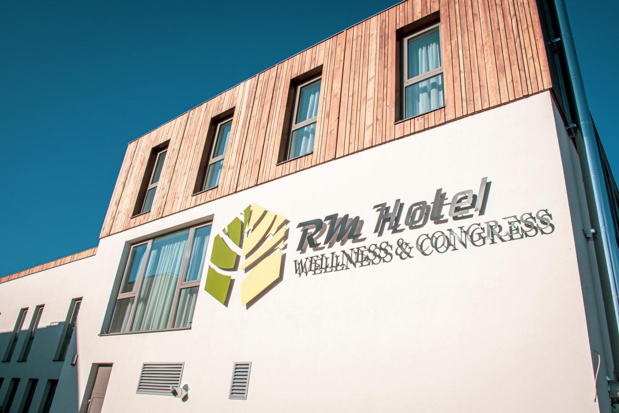 Rm Hotel Wellness & Congress Prievidza Εξωτερικό φωτογραφία