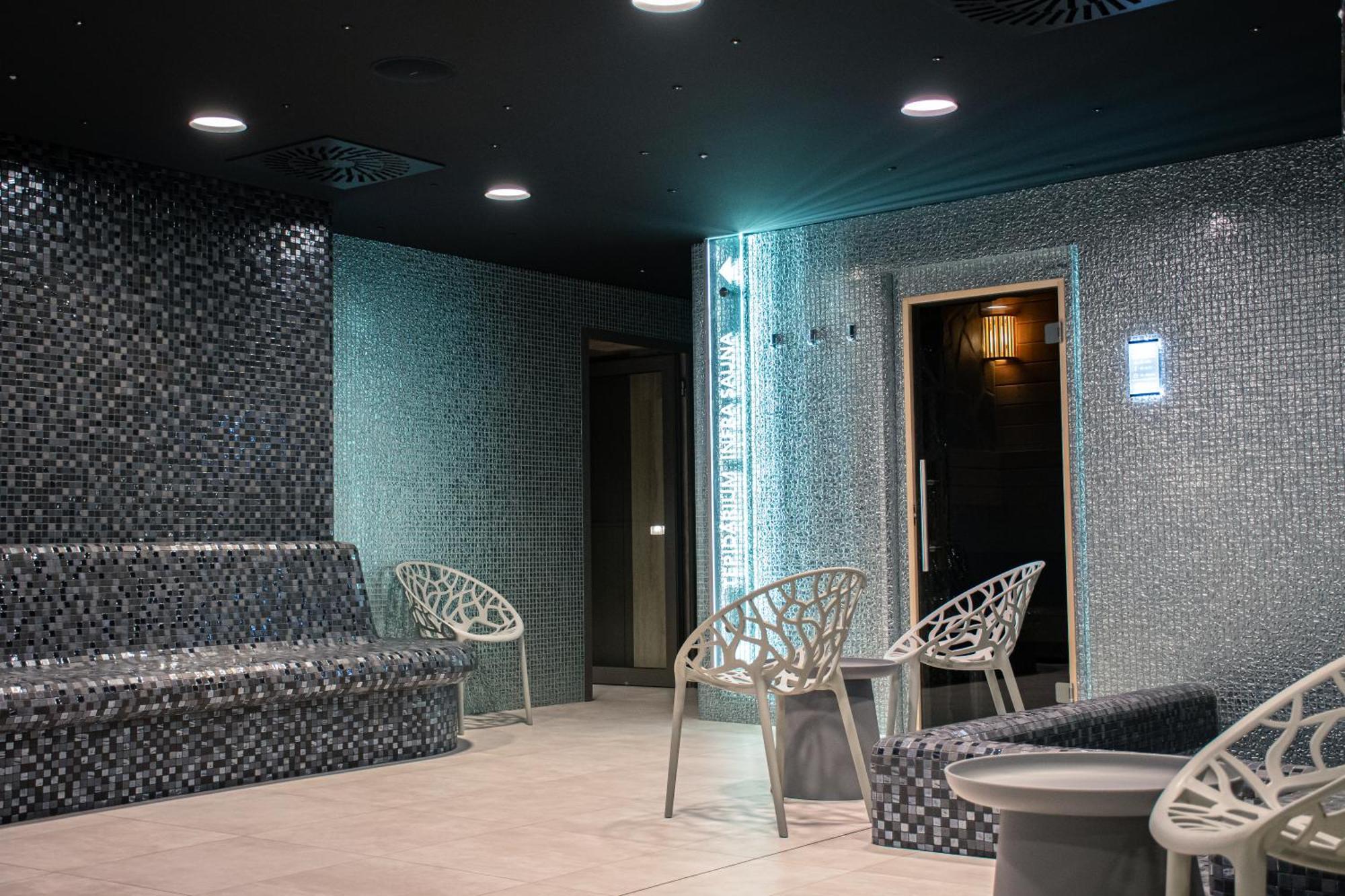 Rm Hotel Wellness & Congress Prievidza Εξωτερικό φωτογραφία