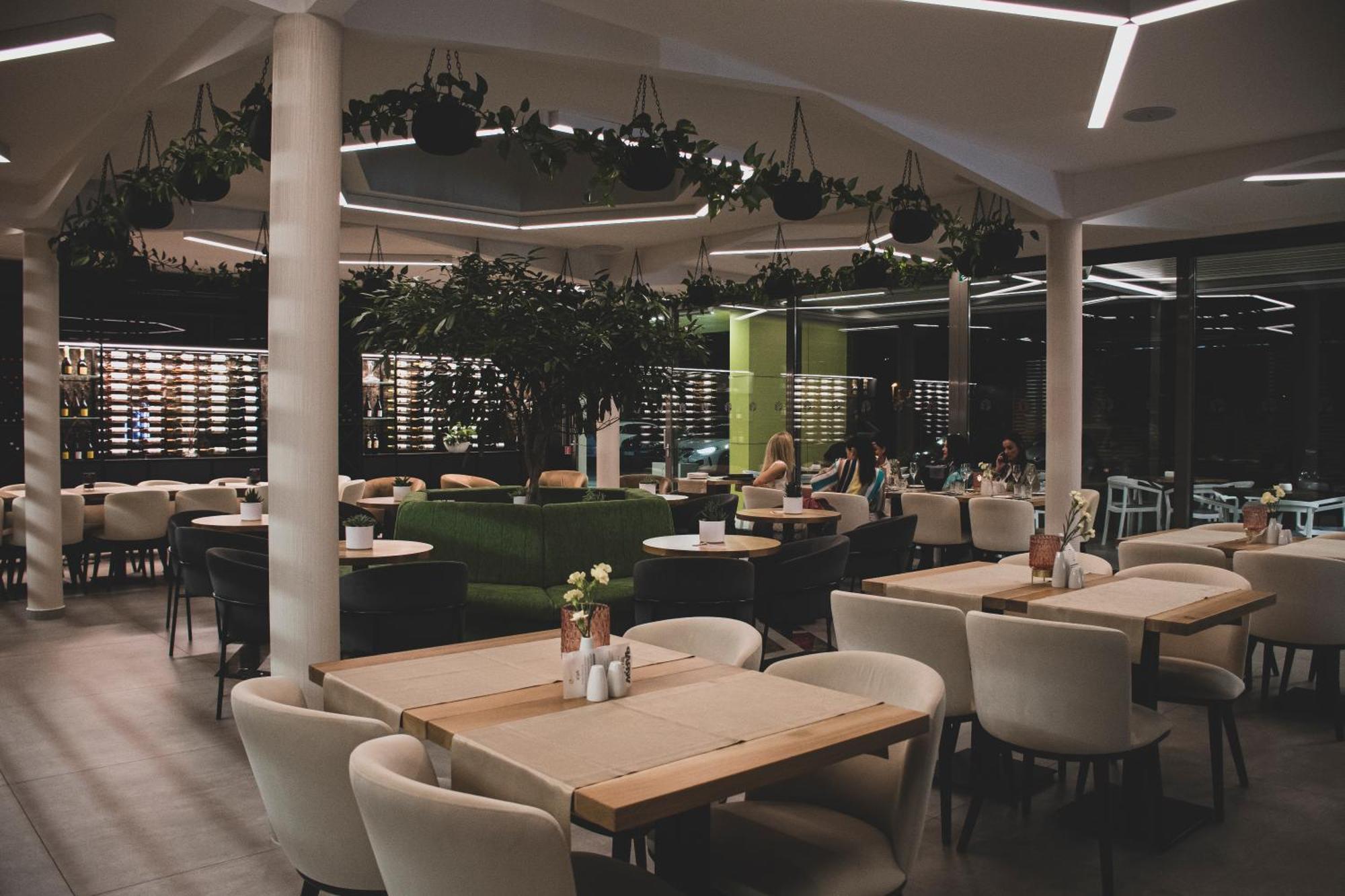 Rm Hotel Wellness & Congress Prievidza Εξωτερικό φωτογραφία