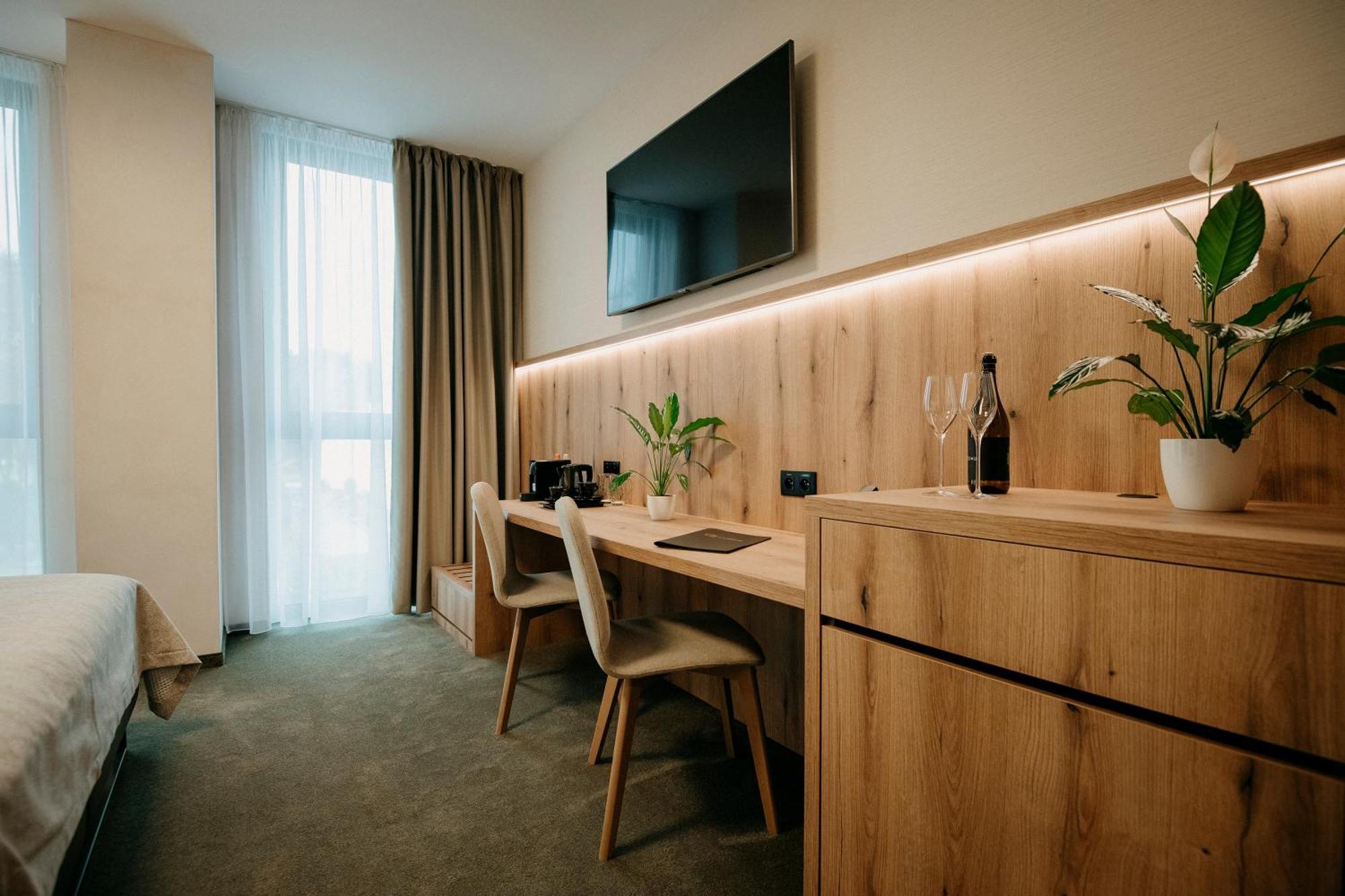 Rm Hotel Wellness & Congress Prievidza Εξωτερικό φωτογραφία